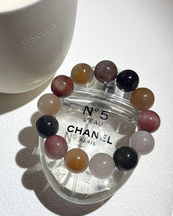 Natural Rutilated Quartz  Rainbow Bunny Bracelet -  圣诞兔子福福手链 14mm